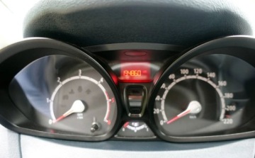 Ford Fiesta VII Hatchback 5d 1.4 Duratorq TDCi DPF 70KM 2011 Ford Fiesta 1.4 Diesel 70KM, zdjęcie 15