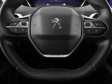 Peugeot 3008 II Crossover 1.2 PureTech 130KM 2019 Peugeot 3008 Active Business navi kamera virtual, zdjęcie 20