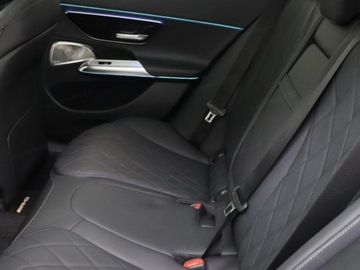 Mercedes Klasa E W214 All-Terrain 2.0 220d 197KM 2024 E Klasa 220 d 4-Matic AMG Estate 2.0 (197KM) 2024, zdjęcie 13