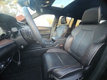 Jeep Grand Cherokee V 2025 Jeep Grand Cherokee Summit 2025 3.6 Benzyna 293KM, zdjęcie 11