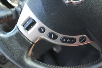 Nissan Qashqai I Crossover 1.5 dCi 106KM 2010 Nissan Qashqai BOSE Skóra Kamera F-Marża, zdjęcie 15