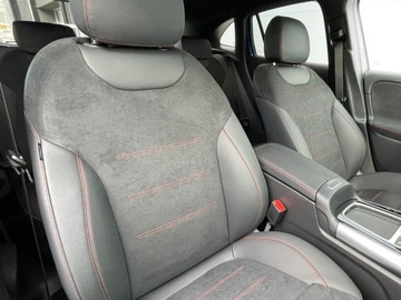 Mercedes GLA II Off-roader Facelifting 1.3 200 163KM 2026 MERCEDES-BENZ GLA 200 AMG Line Suv 1.3 (163KM) 2026, zdjęcie 3