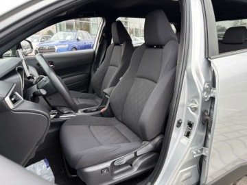 Toyota Corolla Cross 2.0 Hybrid Dynamic Force 197KM 2022 Toyota Corolla Cross 2.0 Hybrid Style Toyota Corol, zdjęcie 22