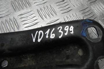 JINÉ DÍLY KOMORA MOTORU MERCEDES-BENZ E (W212) A2122422201 2012