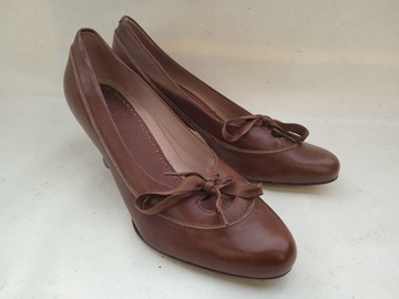 39,5 CLARKS SKÓRZANE CZÓŁENKA KACZUSZKI DAMSKIE BUCIKI