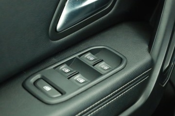 Dacia Duster II SUV 1.5 dCi 110KM 2018 Dacia Duster 1.5 dCi, Automat, Klima, Klimatronic, zdjęcie 18