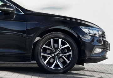 Volkswagen Passat B8 Variant Facelifting 1.5 TSI EVO 150KM 2022 Volkswagen Passat Reflektory LED FrontLane Assist ACC Salon PL FVAT23, zdjęcie 3