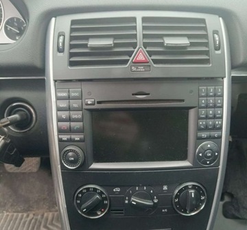 Mercedes Klasa B W245 180 CDI 109KM 2009 Mercedes-Benz Klasa B Mercedes-Benz Klasa B 180 CDI DPF Autotronic SPORT E, zdjęcie 4