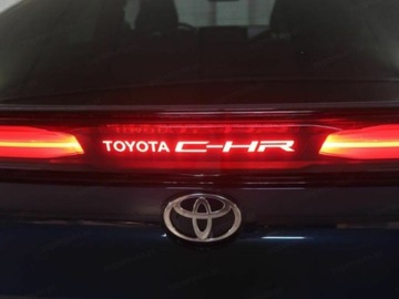 Toyota C-HR II SUV Plug-In 2.0  223KM 2025 Od ręki - Style 2.0 Hybrid Dynamic Force Plug-in 223KM | Podgrzewane fotele, zdjęcie 3