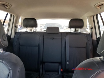 Volkswagen Tiguan II 2022 Volkswagen Tiguan 2022 r., 2,0L SE 4x4 2.0 Benzyna 184KM, zdjęcie 9