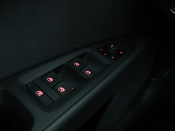 Seat Leon III ST Facelifting 2.0 EcoTSI 190KM 2018 Seat Leon DSG full LED półskóra navi klima auto, zdjęcie 34