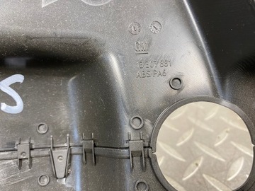 MASKOWNICA OBUDOWA LUSTERKA ŚRODKOWEGO INSIGNIA A 13307880 13307881