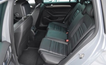 Volkswagen Passat B8 2020 Volkswagen Passat R-LINE 4-MOTION 2.0Tdi 240km DSG Kamera LED Nawigacja 2.0, zdjęcie 18