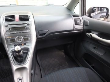 Toyota Auris I Hatchback 1.6 i 16V VVT-i 124KM 2008 Toyota Auris 1.6 Dual VVT-i, Salon Polska, Klima, zdjęcie 7