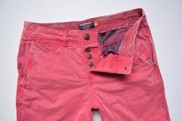 SUPERDRY INTERNATIONAL SHORT SPODENKI CHINO r 30 p 84