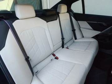 BMW Seria 5 G90-91 2025 BMW Seria 5 540d xDrive Sport Sedan 3.0 (303KM) 2025, zdjęcie 11