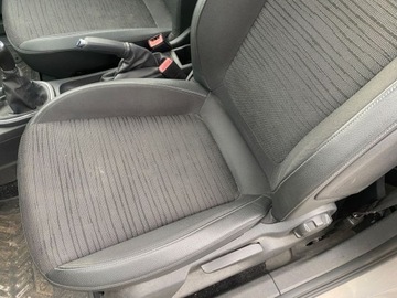 Opel Corsa E Hatchback 3d 1.2 Twinport 70KM 2014 Opel Corsa zarejstrowany 1.2 Benzyna 70KM, zdjęcie 9