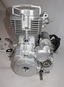 5-СКОРОСТНОЙ ДВИГАТЕЛЬ ОБЪЕМ 125CCM, ВЕРТИКАЛЬНЫЙ - ROMET ZETKA