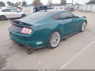 Ford Mustang VI Fastback Facelifting 5.0 Ti-VCT 450KM 2023 Ford Mustang Gt Premium Fastback 2023 5.0l 5.0 Benzyna 450KM, zdjęcie 5