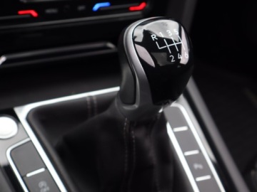 Volkswagen Arteon Fastback Facelifting 1.5 TSI 150KM 2022 VW Arteon 1.5 TSI, Salon Polska, Skóra, Navi, zdjęcie 11