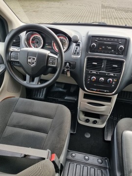 Dodge Caravan V Grand Caravan Facelifting 3.6 VVT 283KM 2017 Dodge grand carravan 2017r WŁAŚCICIEL 3,6 benzyna mały przebieg, zdjęcie 5