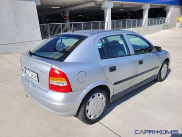 Opel Astra H Hatchback 5d 1.4 TWINPORT ecoFLEX 90KM 2008 Opel Astra 1.4i Salon Polska Bezwypadkowy, zdjęcie 4