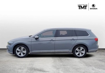 Volkswagen Passat B8 Variant Facelifting 1.5 TSI EVO 150KM 2023 Volkswagen Passat Elegance 1.5 TSI 150 KM DSG Podg. fot Navi Kamera, zdjęcie 2