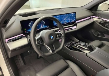BMW Seria 5 G90-91 2025 BMW Seria 5 520i M Pakiet sportowy, Faktura VAT 23, Gwarancja, Serwis ASO, zdjęcie 9