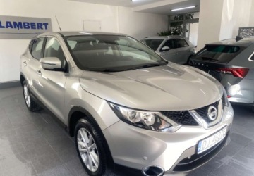Nissan Qashqai II Crossover 1.6 DIG-T 163KM 2015 Nissan Qashqai 76 Tys Km Gwarancja Bezwypadkowy Zarejestrowany 1.6 163KM