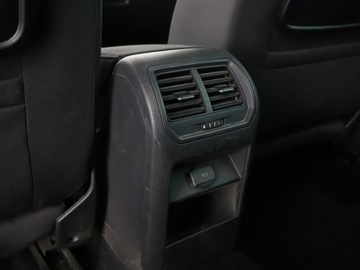 Volkswagen Golf Sportsvan Sportsvan Facelifting 1.5 TSI ACT 130KM 2019 Volkswagen Golf Sportsvan klima auto navi czujniki, zdjęcie 34