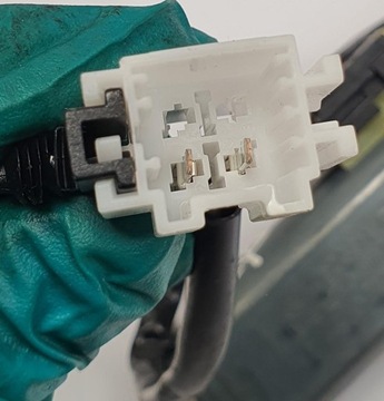 MOTOREK SEDADLA LEVÝ PŘEDNÍ MERCEDES W204