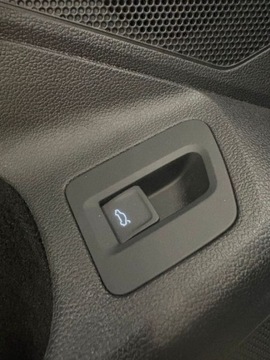 Volkswagen Arteon Fastback Facelifting 2.0 TSI 190KM 2022 Volkswagen Arteon R-Line 2.0TSI 190KM VAT 23 AppConnect Tempomat 2.0, zdjęcie 14