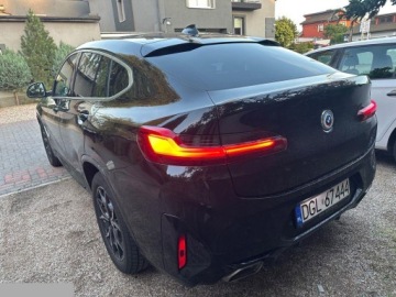 BMW X4 G02 SUV Facelifting 2.0 20I 184KM 2022 BMW X4 xDrive20i M Sport 2.0 Benzyna 184KM 2022r, zdjęcie 2