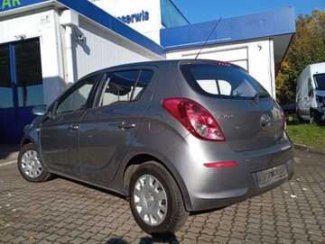 Hyundai i20 I Hatchback 5d Facelifting 1.2 DOHC 85KM 2012 Hyundai i20 1.2 PROSTA benzyna KLIMATYZACJA stan idealny BEZ rdzy 1.2 86KM, zdjęcie 11