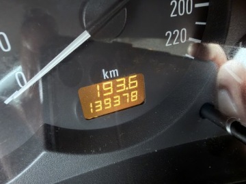 Opel Corsa C 1.2 ECOTEC 75KM 2001 Opel Corsa TYLKO 139tyśkm! KLIMATYZACJA Comfort 1.2 Zwykła Benzyna 5DRZWI, zdjęcie 7