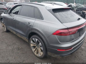 Audi Q8 2024 Audi Q8 Premium Plus 55 Tfsi Quattro 2024 3.0 Benzyna 335KM, zdjęcie 3
