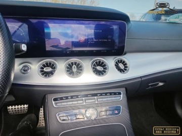 Mercedes Klasa E W213 2019 Mercedes-Benz Klasa E E300 245 KM FULL AMG skora burmester alu 20 led mult, zdjęcie 13