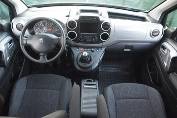 Peugeot Partner II 2018 Peugeot Partner 1.2T nawi doinwestowany Car Play, zdjęcie 15