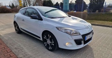 Renault Megane III Coupe 1.4 16v TCe 130KM 2009 Renault Megane Renault Megane 1.4 Benzyna 131KM, zdjęcie 2