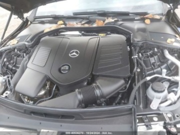 Mercedes Klasa C W206 2024 Mercedes-Benz Klasa C 300, 2024r., 4x4, 2.0L 2.0 Benzyna 255KM, zdjęcie 9
