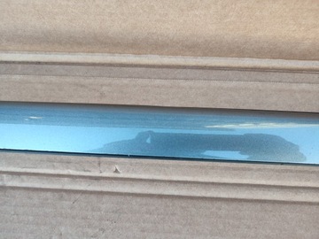 Listwa prawa szyby przedniej CITROEN C5 III X7 KTHB 9659145880