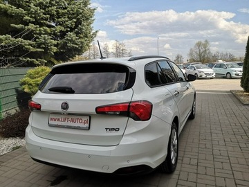 Fiat Tipo II Station Wagon 1.6 MultiJet 120KM 2017 Fiat Tipo 1.6 Multijet 120KM Klimatr Navi Kamera, zdjęcie 5