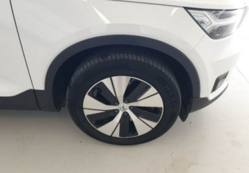 Volvo XC40 Crossover Plug-In 1.5 T5 Plug-in Hybrid 262KM 2020 Volvo XC 40 Plug-In T5 Navi Virtual Parktronic Tempomat Sport FV23, zdjęcie 10