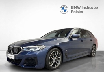 BMW Seria 5 G30-G31 Touring Facelifting 3.0 530d 286KM 2022 BMW Seria 5 530d xDrive, M Pakiet, Hak, Gwarancja, Faktura 23, Bezwypadkowy