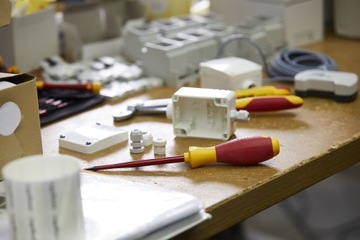 КРЕСТОВАЯ ОТВЕРТКА PH1 ELECTRIC SlimFix 1000V WIHA