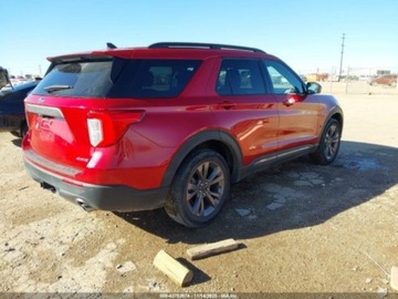 Ford Explorer VI 2023 Ford Explorer xlt, 2023r., 4x4, 2.3L 2.3 Benzyna 300KM, zdjęcie 2