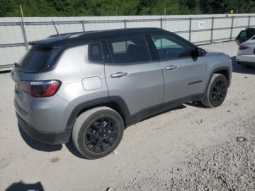 Jeep Compass II 2022 Jeep Compass 2022, Latitude, 2.4L, od ubezpieczalni 2.4 Benzyna 179KM, zdjęcie 3