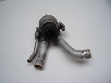 TERMOSTAT + POUZDRO 4.8 PANAMERA 970 9481061800R