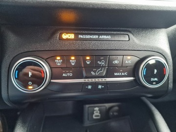 Ford Kuga III SUV Plug-In 2.5 Hybrid 190KM 2023 Ford Kuga 2.5 Hybrid Titanium, zdjęcie 29