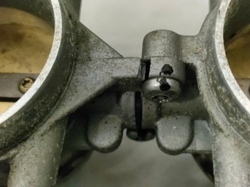 ДРОССЕЛЬ BMW S1000RR K67 8355423